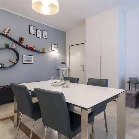Easylife - Elegante E Chic Dimora Con Balcone Apartment Milan Exterior photo